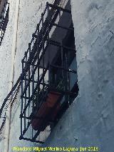 Casa de la Plaza de la Iglesia n 6. Reja de rosetas