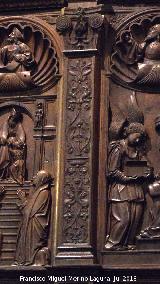 Pilastra derecha Catedral de Jaén. Coro. Presentación de María en el templo. Pilastra derecha