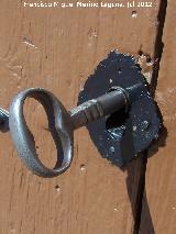 Iglesia de San Pablo en Camporredondo. Cerradura