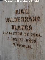 Tumba Mausoleo de Juanito Valderrama. Tumba