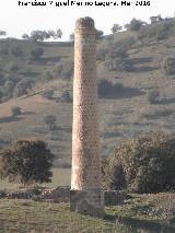 Chimenea Mina el Porvenir Oscuro. Chimenea